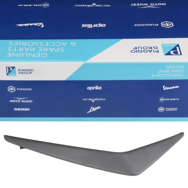 Wind Deflector Left for Piaggio Fly 50 125 150 / New Fly 125 i.e. 3V (Original OE) | Piaggio 12345678 (673073000C)